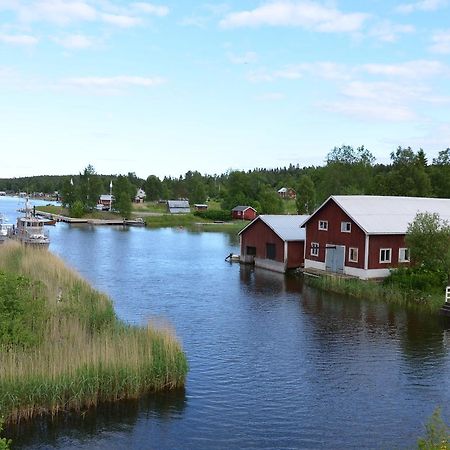 Vardshuset Idyllen Barang 외부 사진