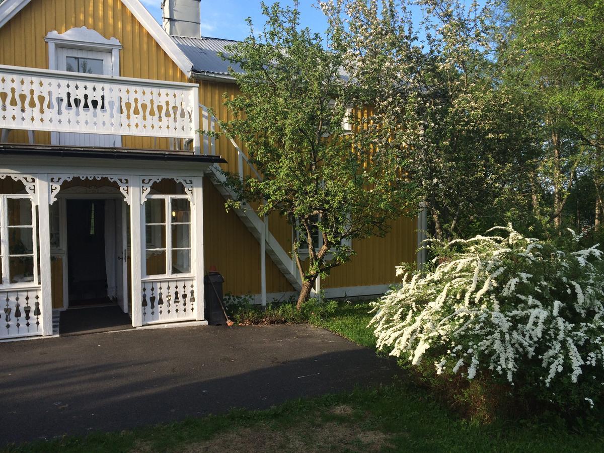 Vardshuset Idyllen Barang 외부 사진