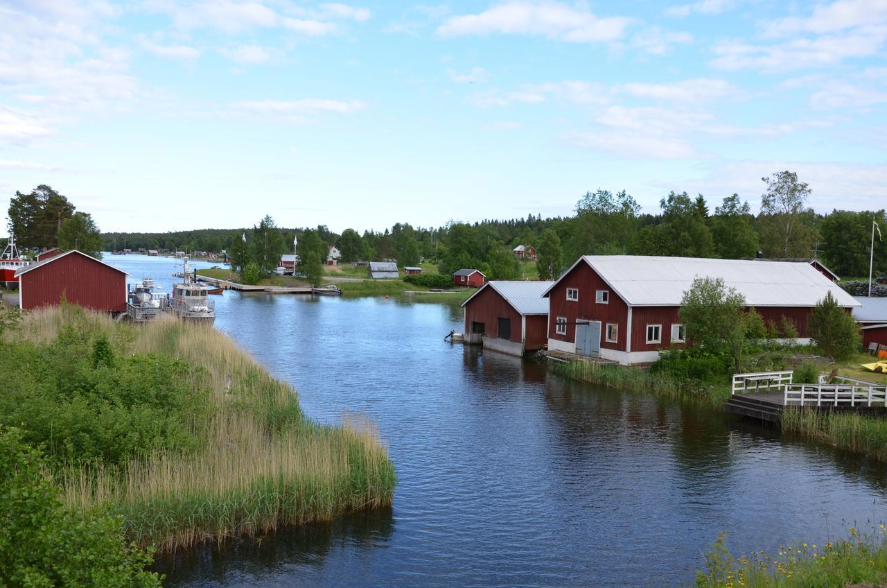 Vardshuset Idyllen Barang 외부 사진